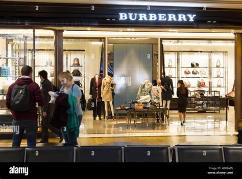 Burberry store heathrow airport